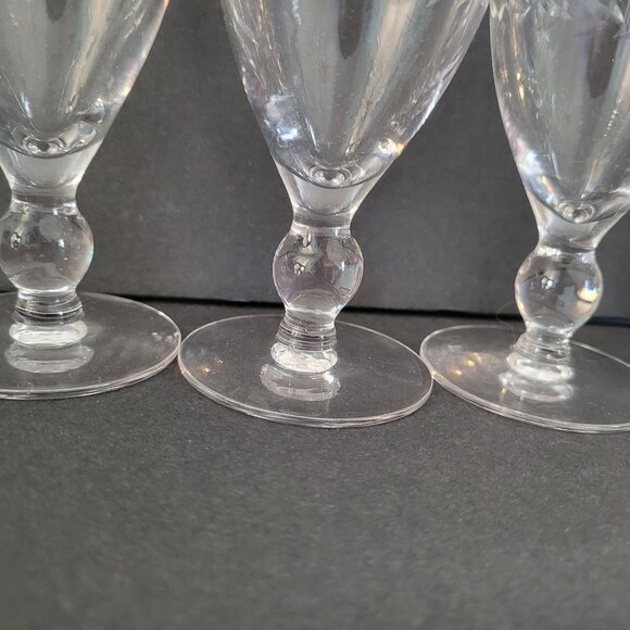 Set Of 4 Vintage Crystal Cordial Glasses With Etched Leaf Design & Bubble Stem - Picture 2 of 5